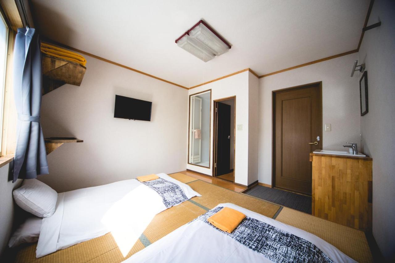 Hakuba Cortina Lodge Отарі Екстер'єр фото